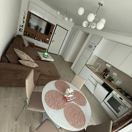 Meraki & Isabellae Navodari