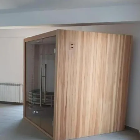 Meraki & Isabellae Apartment
