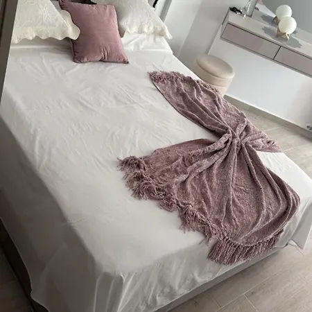 Meraki & Isabellae Apartment