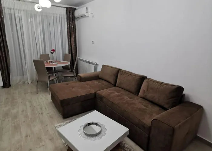 Meraki & Isabellae Daire Navodari